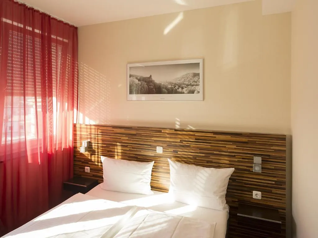 *** Hotel Hotelo Heidelberg Alemanha